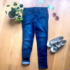 1822 Berlin Girlfriend Distressed Jeans in Indigo (brand new with tags)
